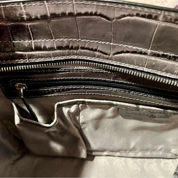 Michael Kors Large “Selma” Satchel in Gray Ombre Embossed Croc Leather. EUC! - Picture 13 of 16